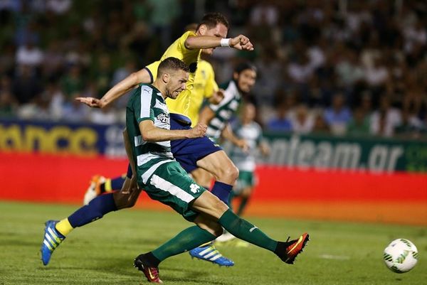 Μπρόντμπι: «Πως ο Μπεργκ κάνει μπάνιο με τους έγχρωμους συμπαίκτες του;»