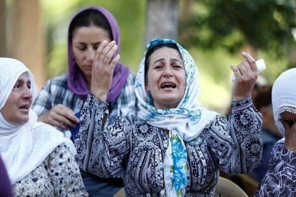 Δωδεκάχρονος ο καμικάζι που αιματοκύλησε τη γαμήλια γιορτή στην Τουρκία - Στους 51 οι νεκροί (videos)