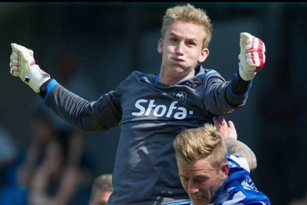 Τερματοφύλακας Μπρόντμπι: «Θα τους τρομάξει ένα γρήγορο γκολ»