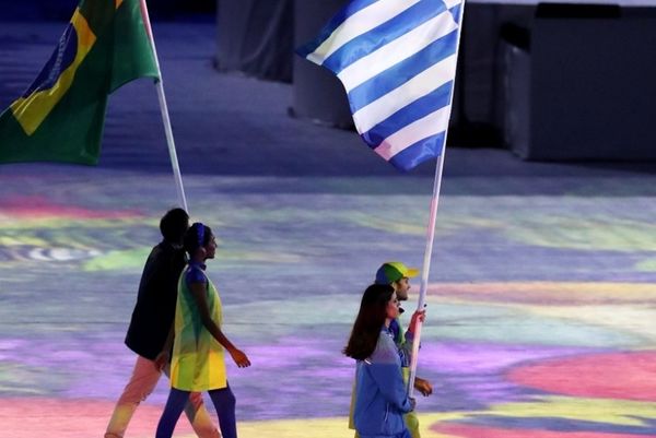 Ρίο 2016: Η είσοδος της Στεφανίδη στην τελετή λήξης (photos)