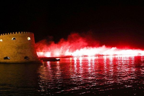 ΟΦΗ: Έβαλαν… φωτιά στο Ηράκλειο οι οπαδοί! (photos+videos)
