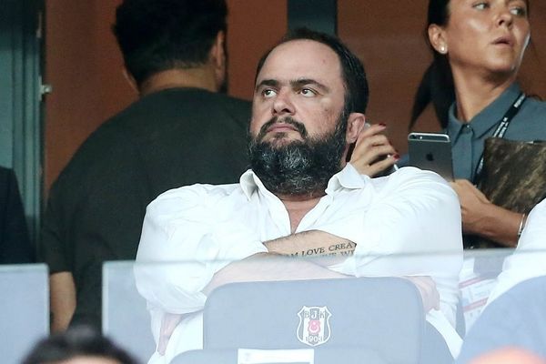 Ολυμπιακός: Οι Βετεράνοι βραβεύουν τον Μαρινάκη