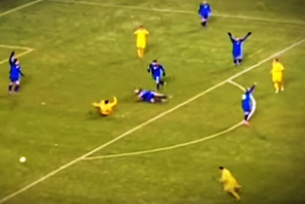 Όταν το ποδόσφαιρο γίνεται… σκληρό! (video)