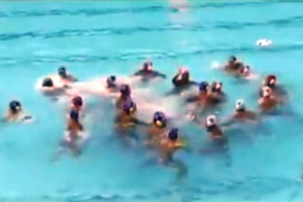 Τρελό ξύλο σε αγώνα πόλο
