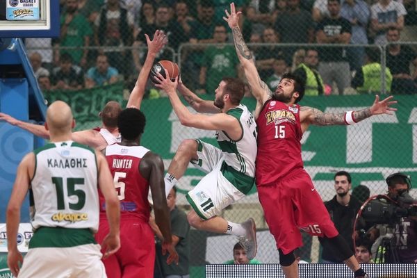 ΟΡΙΣΤΙΚΟ: Δευτέρα (17/10) το «αιώνιο» ντέρμπι στο ΣΕΦ