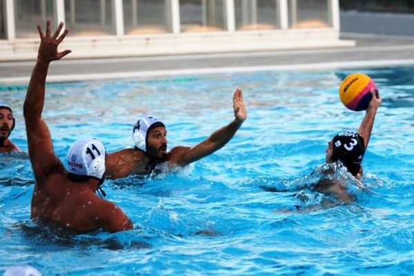 Αλεξαντρέσκου, ο πρώτος ξένος πολίστας στην ιστορία του υδραϊκού!