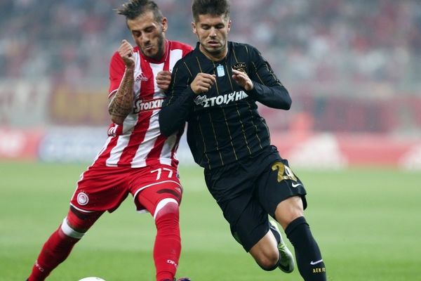 «Η μπουνιά του Πατίτο στον Φιγκέιρας ήταν κόκκινη» (photo)