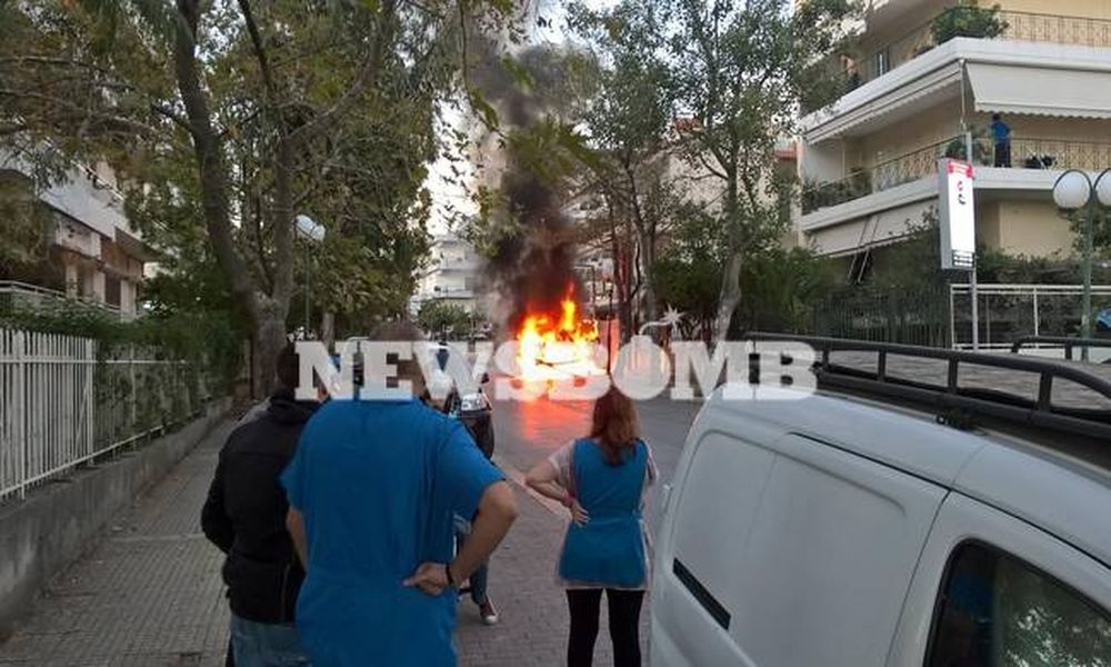 Στις φλόγες αυτοκίνητο στα Μελίσσια (pics)