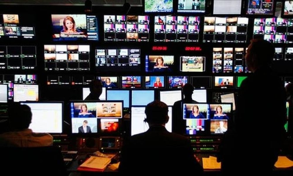 Νέες βολές ΣΥΡΙΖΑ κατά ΝΔ για τις τηλεοπτικές άδειες