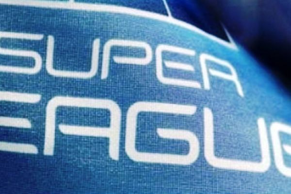 Η Super League ξεκινάει ξανά και είναι κατά του ρατσισμού!