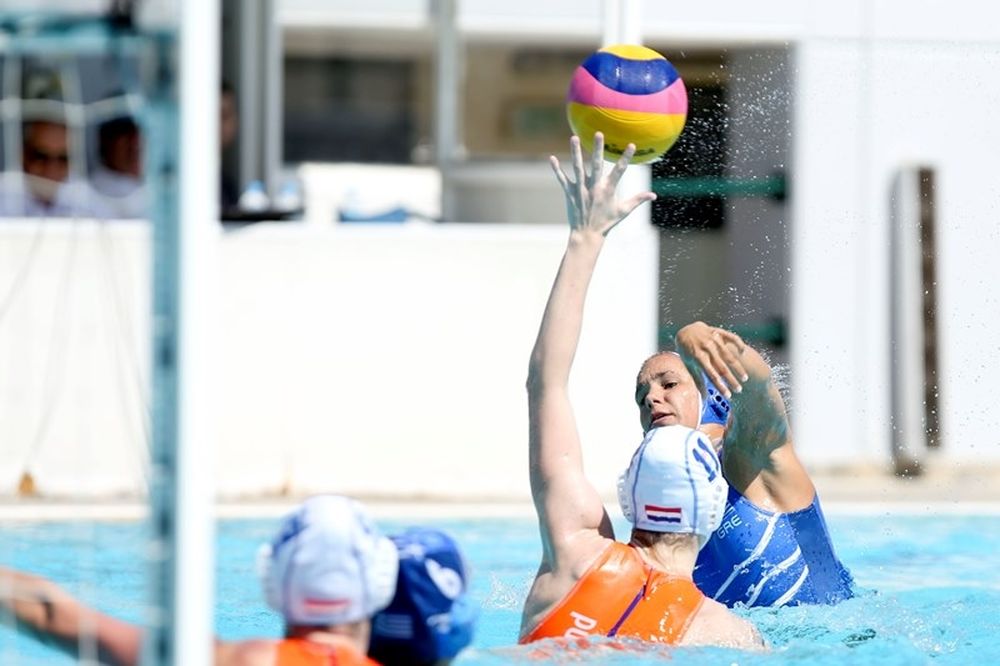 Πόλο: Πρεμιέρα στις πισίνες 