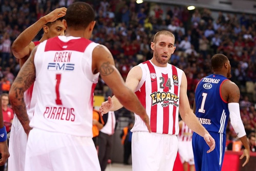 Ολυμπιακός - Εφές 90-66: Την… σκόρπισε στο ΣΕΦ