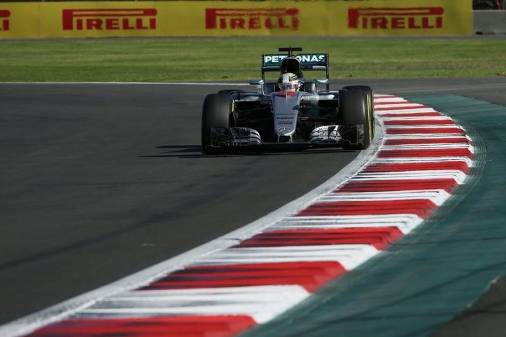 Formula 1: Πάλι... pole position για Χάμιλτον