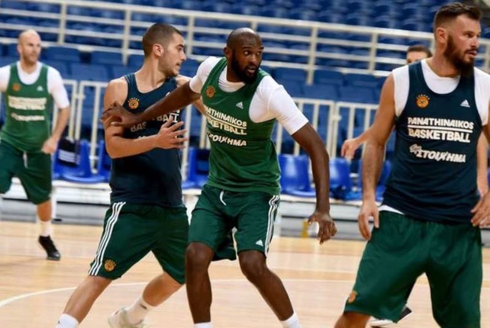 Προπόνηση και… Λευκάδα το «τριφύλλι»