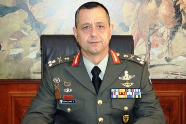 Επίτιμος αρχηγός ΓΕΣ: Ας ετοιμαζόμαστε για πόλεμο με την Τουρκία