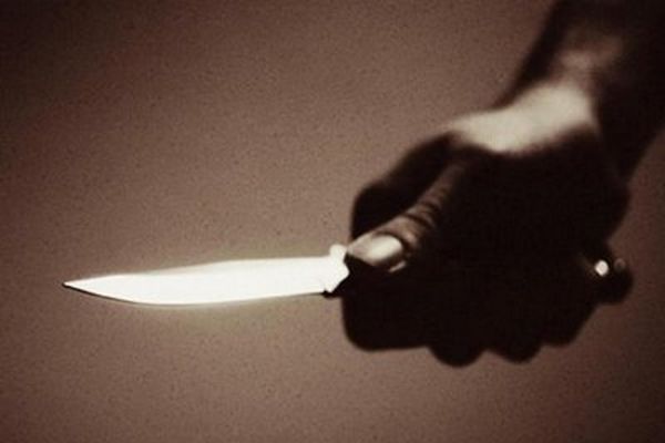 Οπαδός επιχείρησε να μπει με μαχαίρι σε γήπεδο της Λάρισας