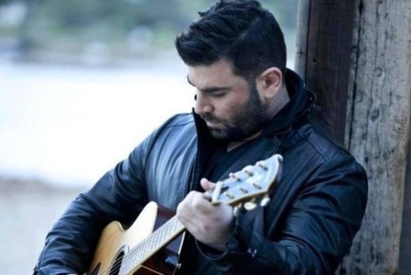 Παντελής Παντελίδης: Κυκλοφορεί σε 20 μέρες το νέο τραγούδι του!