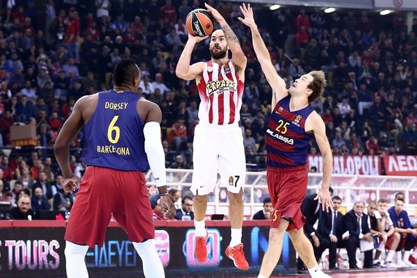 Ολυμπιακός - Μπαρτσελόνα 59-52: Επιστροφή με... άμυνα