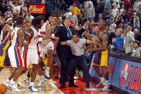 Όταν το NBA έγινε... ροντέο (video)