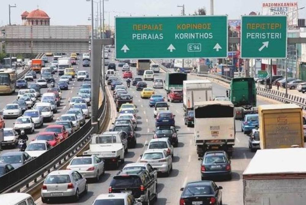 Νεύρα για κίνηση σε Κηφισό; Γατάκια… δείτε τι γίνεται στο Λος Άντζελες! (video)