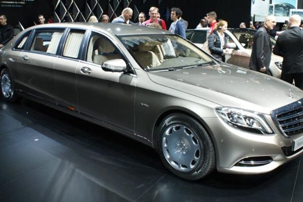 Το νέο υπερπολυτελές cabrio Mercedes- Maybach S650
