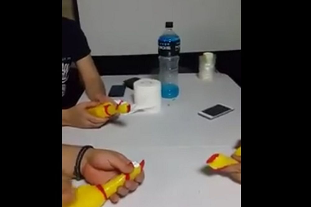 Οι κότες τα έπαιξαν (video)