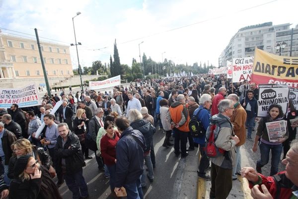 Διχάζουν τον Έλληνα ακόμη και στις διαδηλώσεις!