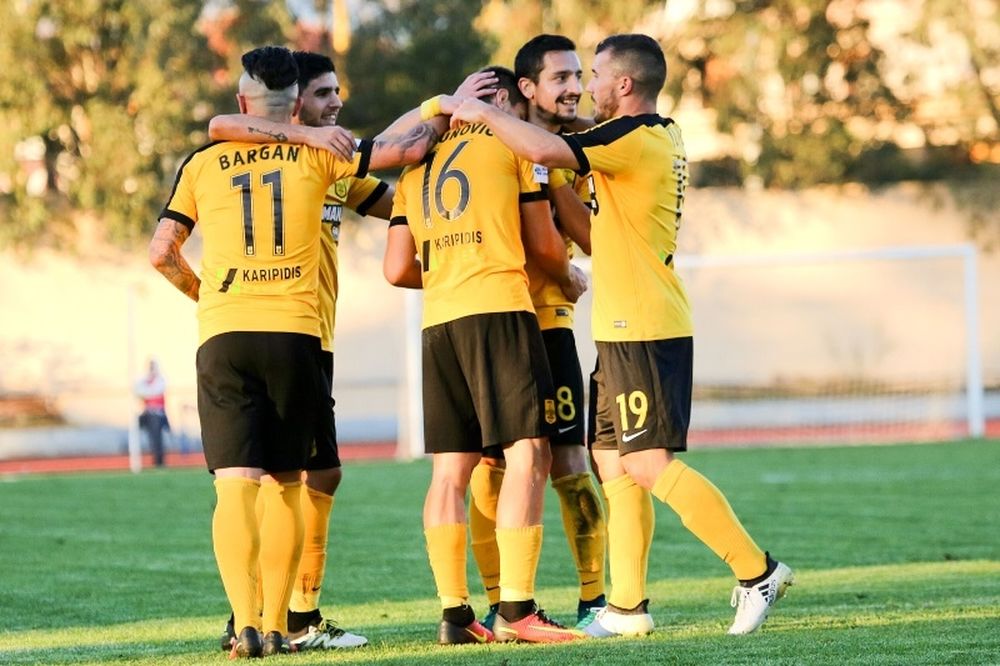 Football League: Τρι-Άρης στην Ελευσίνα, γκέλαρε ο Απόλλωνας