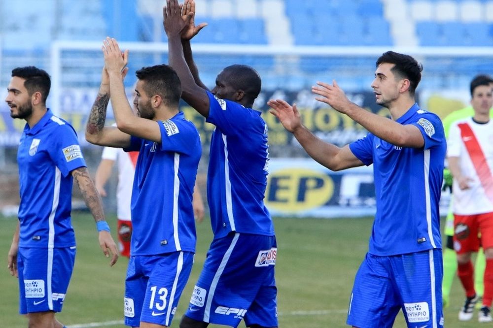 Football League: Στην κορυφή η Λαμία