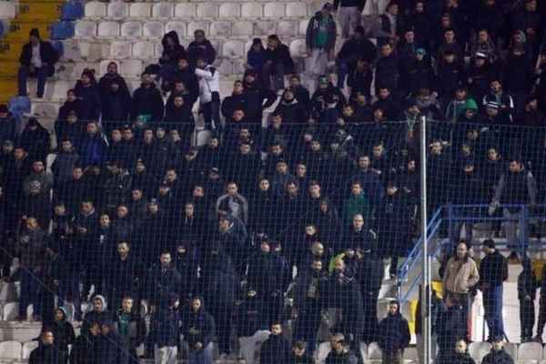 «Πετάξτε τις φανέλες» κι αποχώρηση!