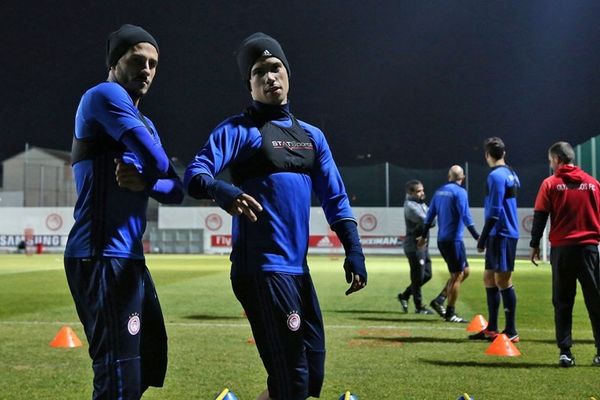 Επέστρεψαν στις προπονήσεις οι ποδοσφαιριστές του Ολυμπιακού
