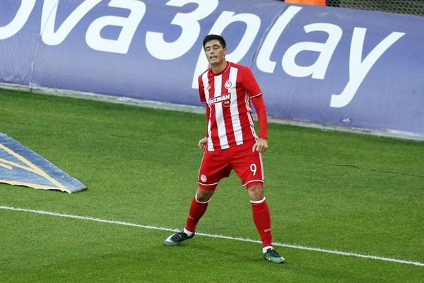 Οι «σειρήνες» από την Παραγουάη ηχούν στα αυτιά του Καρντόσο