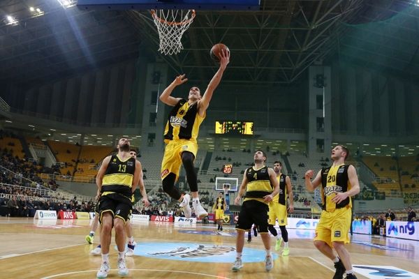 ΑΕΚ-Άρης 81-61: Τον «πάτησε» για... πλάκα!