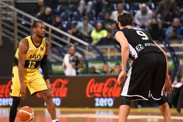 Με Τζένκινς τσέκαρε εισιτήριο ο Άρης!