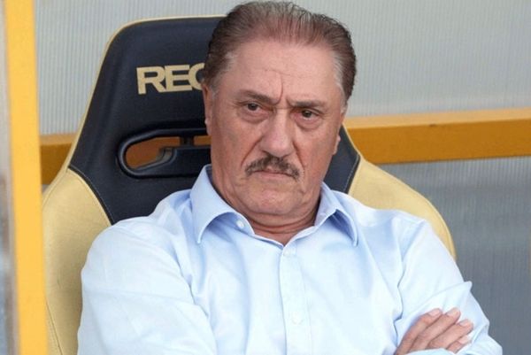 Παναιτωλικός: Στον «αέρα» ο Μαντζουράκης