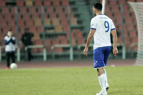 «Πονοκέφαλος» για Παντελίδη ο Περόνε