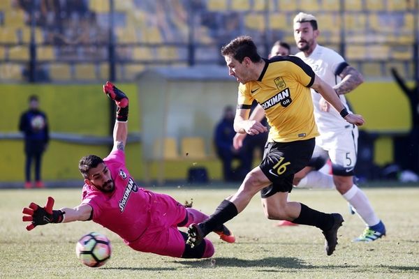 Άρης-ΟΦΗ 1-0: Τρένο για Super League με Μιλούνοβιτς