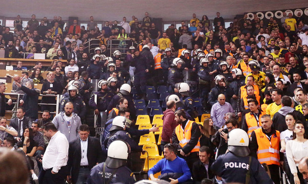  Το «ντου» των οπαδών του Άρη με αποδείξεις!