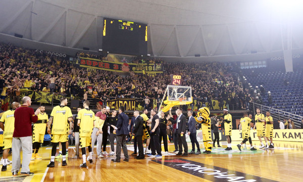 Τα έσπασαν μετά τον τελικό οι οπαδοί του Άρη! (vid)