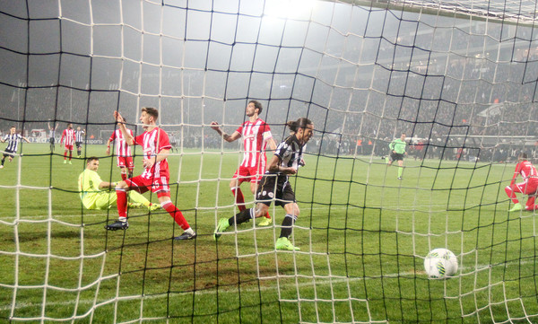 ΠΑΟΚ - Ολυμπιακός 2-0: Τον πάτησε στην Τούμπα