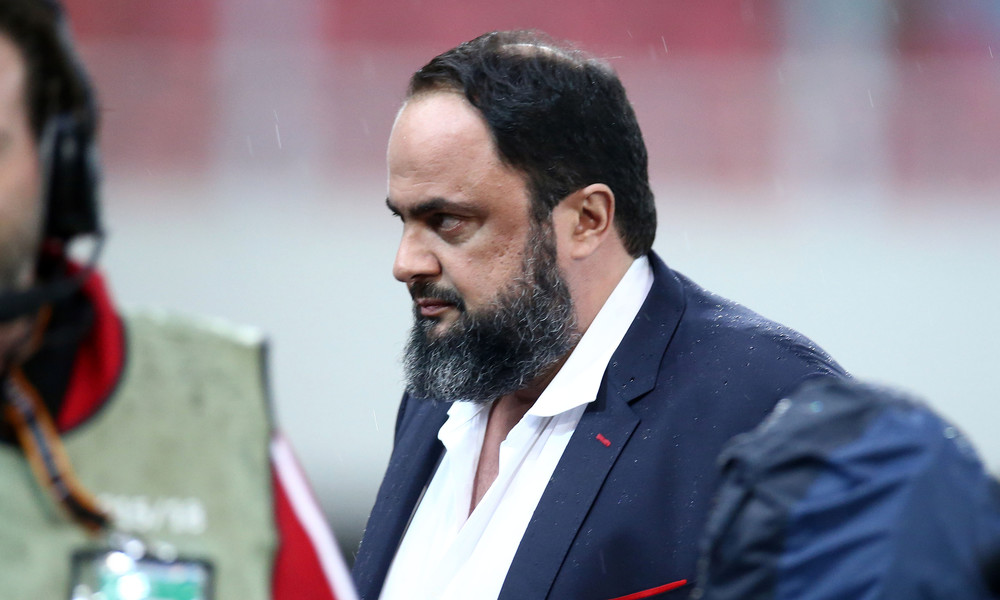 Στα αποδυτήρια ο Μαρινάκης