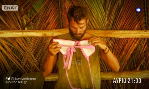 Survivor: Μαλλιά κουβάρια οι Διάσημοι - Το «πέσιμο» στην Ειρήνη Παπαδοπούλου και το… σουτιέν!