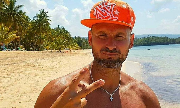  Survivor: Πασίγνωστη παρουσιάστρια τα «χώνει» στον μάνατζερ ράγκμπι λέγοντάς τον super κωλοτούμπα! 