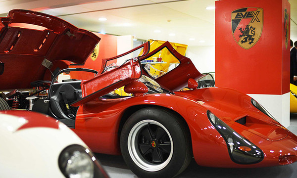 H θρυλική Porsche 910 φοράει ηλεκτρικό κινητήρα και πιάνει τα 300 χλμ!