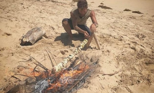 Survivor: O Στέλιος Χανταμπάκης παραμένει στον Άγιο Δομίνικο!