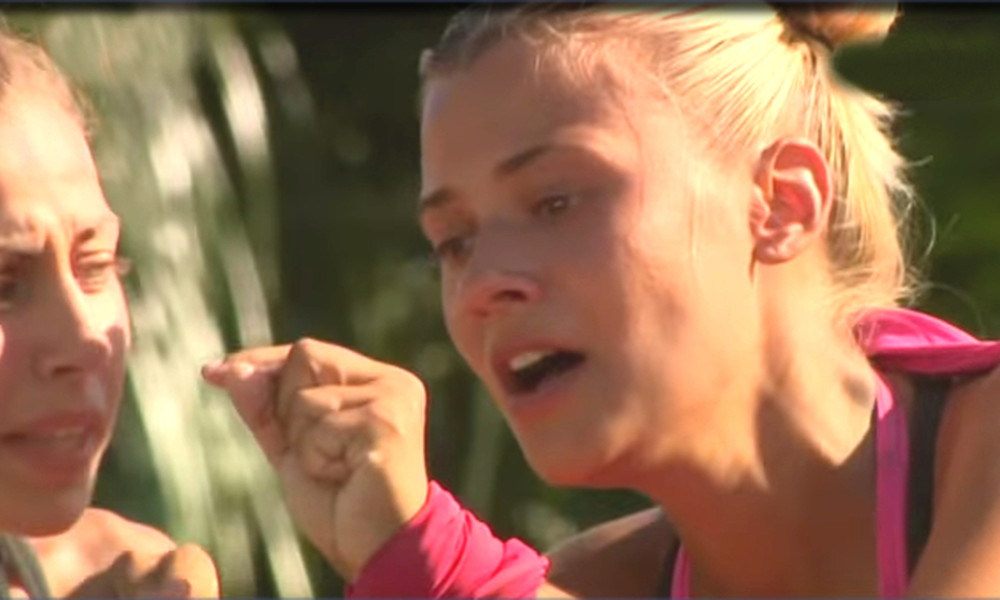 Survivor: Για αυτό έπαθε κοκομπλόκο η Λάουρα!