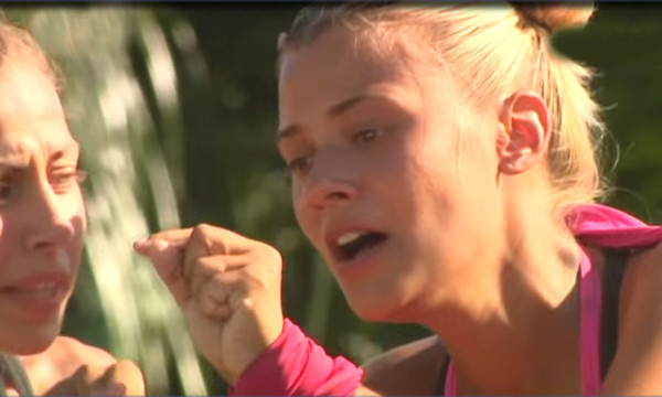 Survivor: Για αυτό έπαθε κοκομπλόκο η Λάουρα!