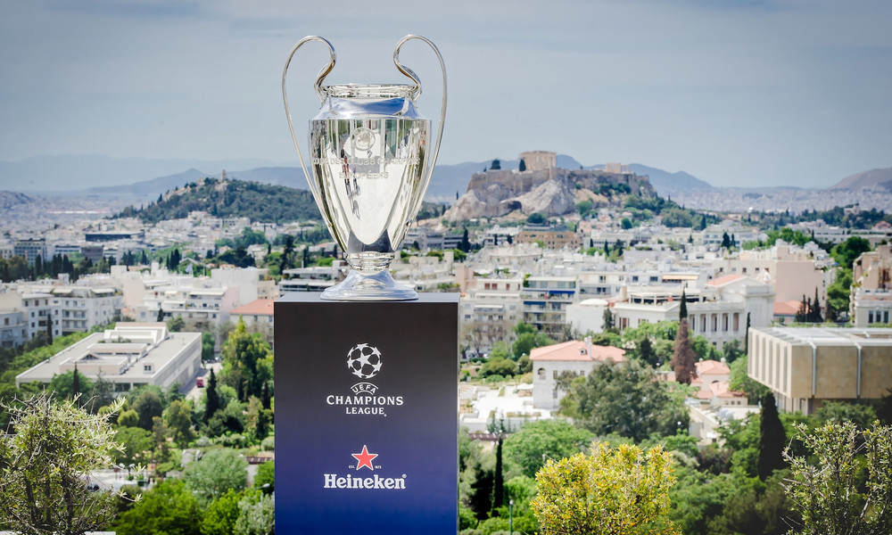 Στην Ελλάδα αποκλειστικά από τη Heineken® το τρόπαιο του UEFA Champions League