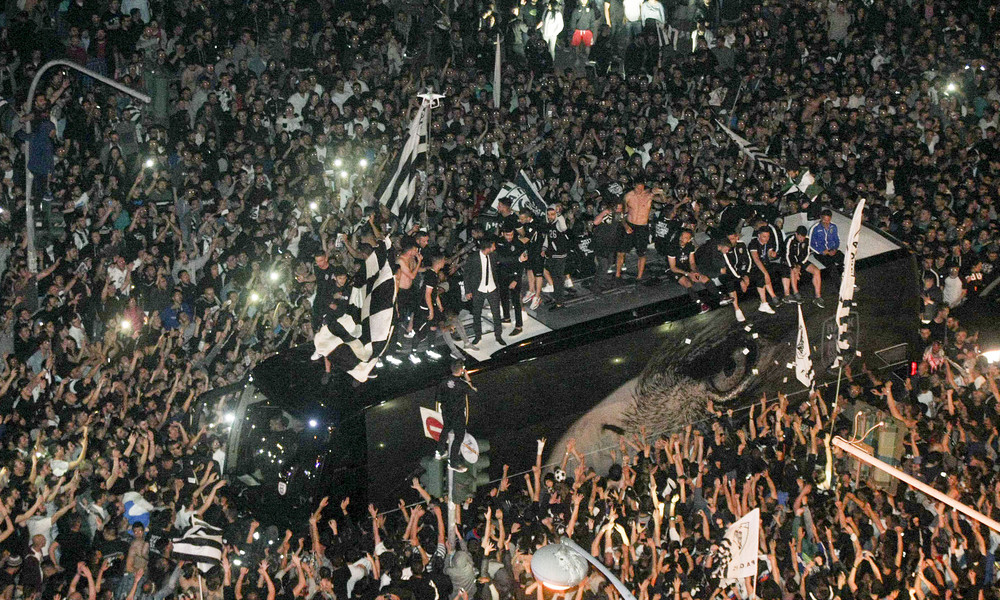 ΠΑΟΚ: Ο Δήμος Θεσσαλονίκης τιμά τις ομάδες ποδοσφαίρου και βόλεϊ