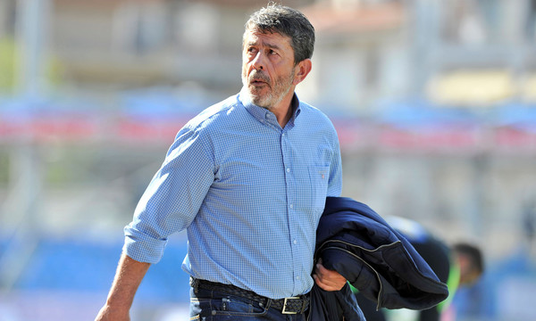 Παραμένει ο Πετράκης στον πάγκο του ΠΑΣ Γιάννινα